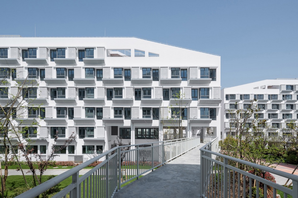 Longnan Garden Social Housing Estate by Atelier GOM