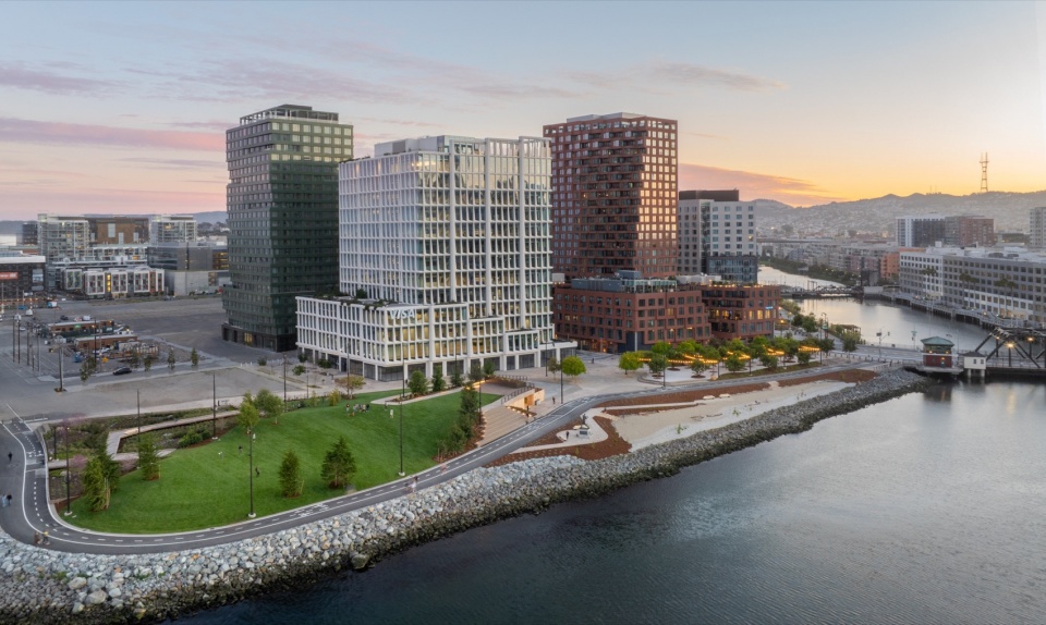 visas market support center by henning larsen