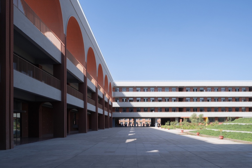 Huashan Middle School Boguqi Campus