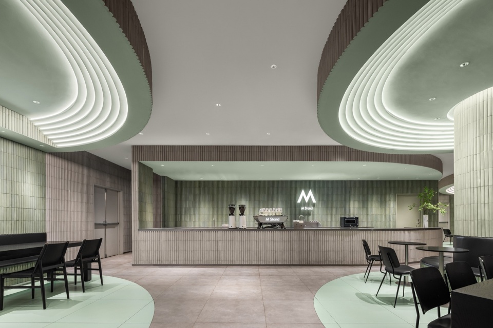 M Stand上海苏河湾万象天地店 另外建筑