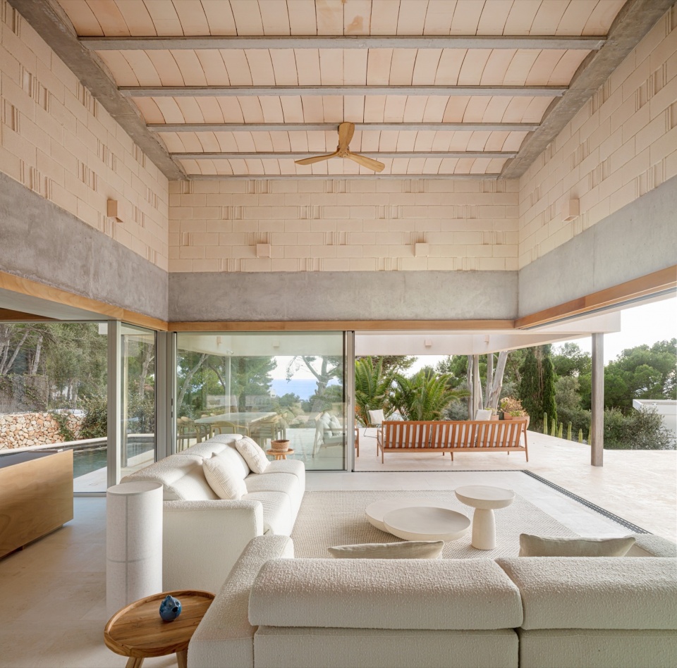 Bundle House by NOMO STUDIO