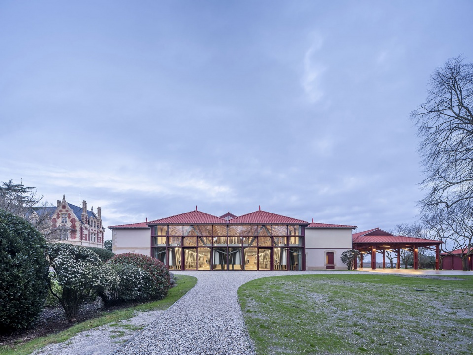 cantenac brown by philippe madec apm associes