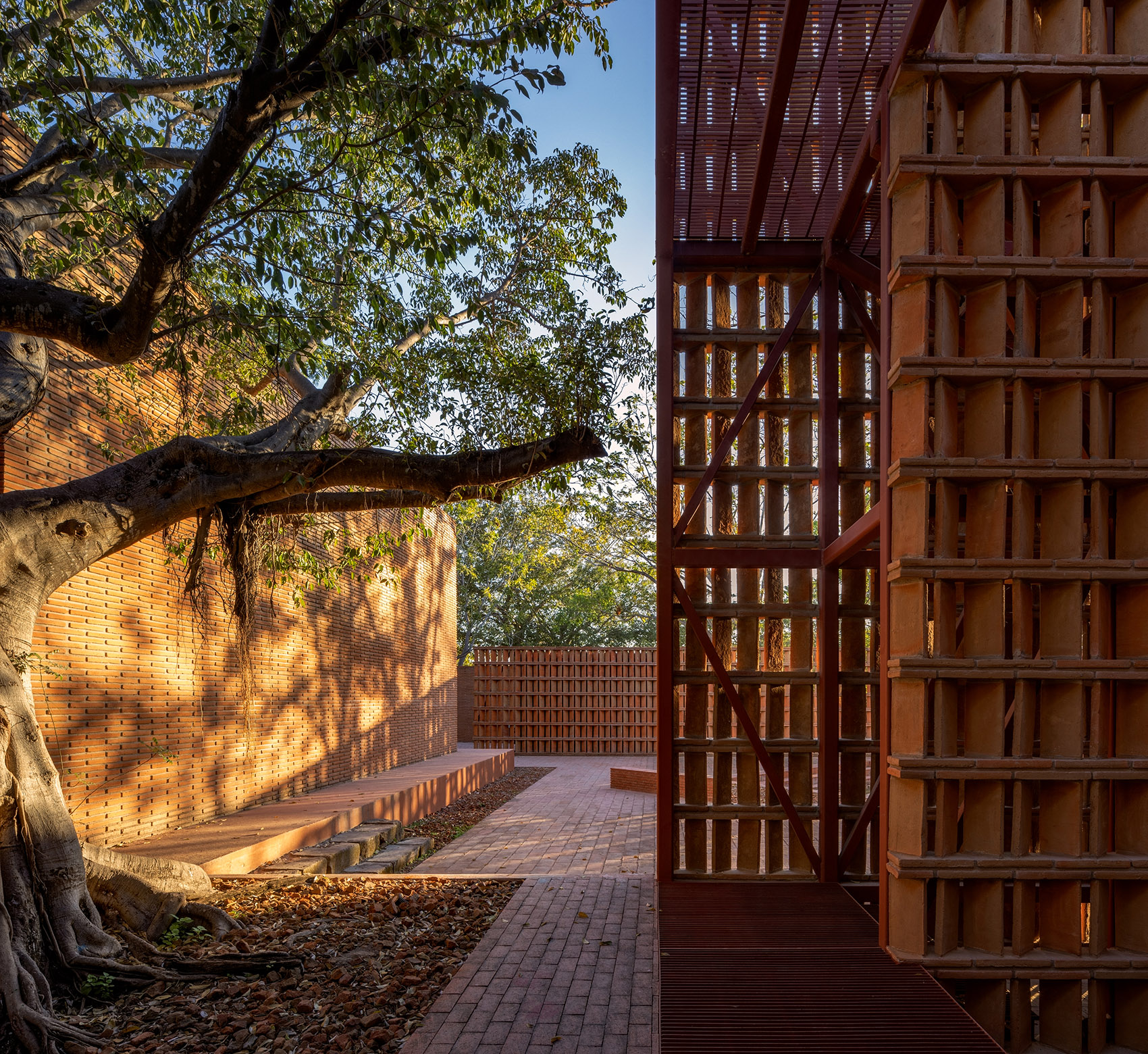 ex aduana san blas cultural center by colectivo c733