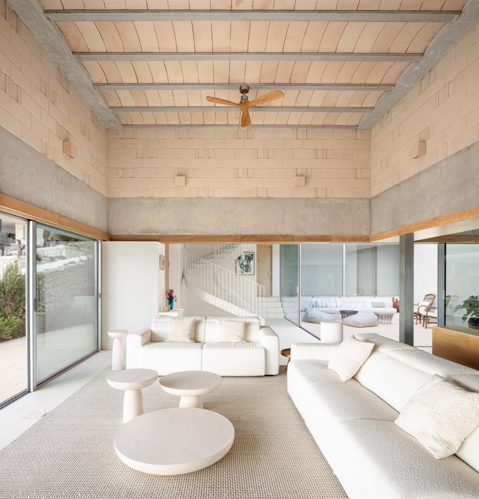 Bundle House by NOMO STUDIO