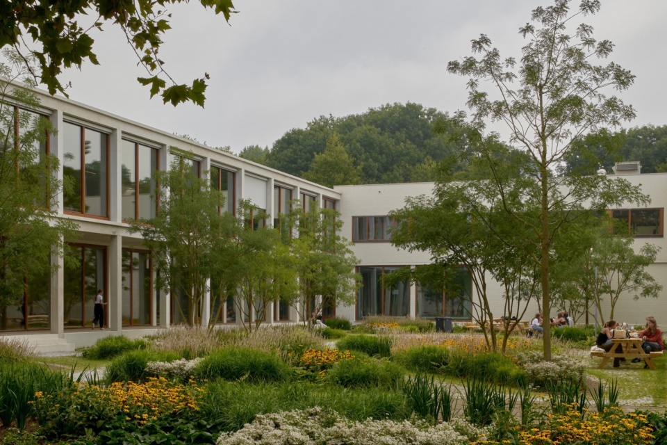 Nimeto by Maarten van Kesteren architecten