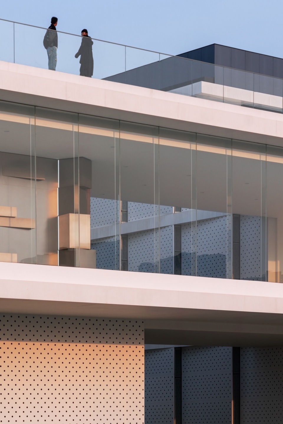 bmw foshan baochuang center by archihope uk ltd