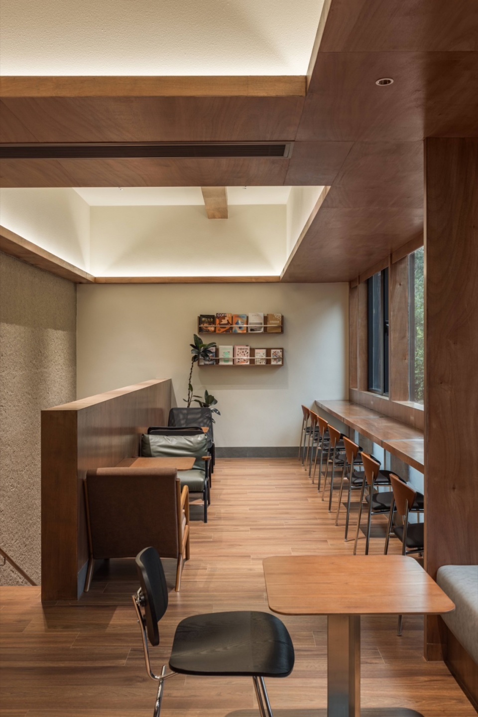 lotta anju bowen store by ruhaus studio