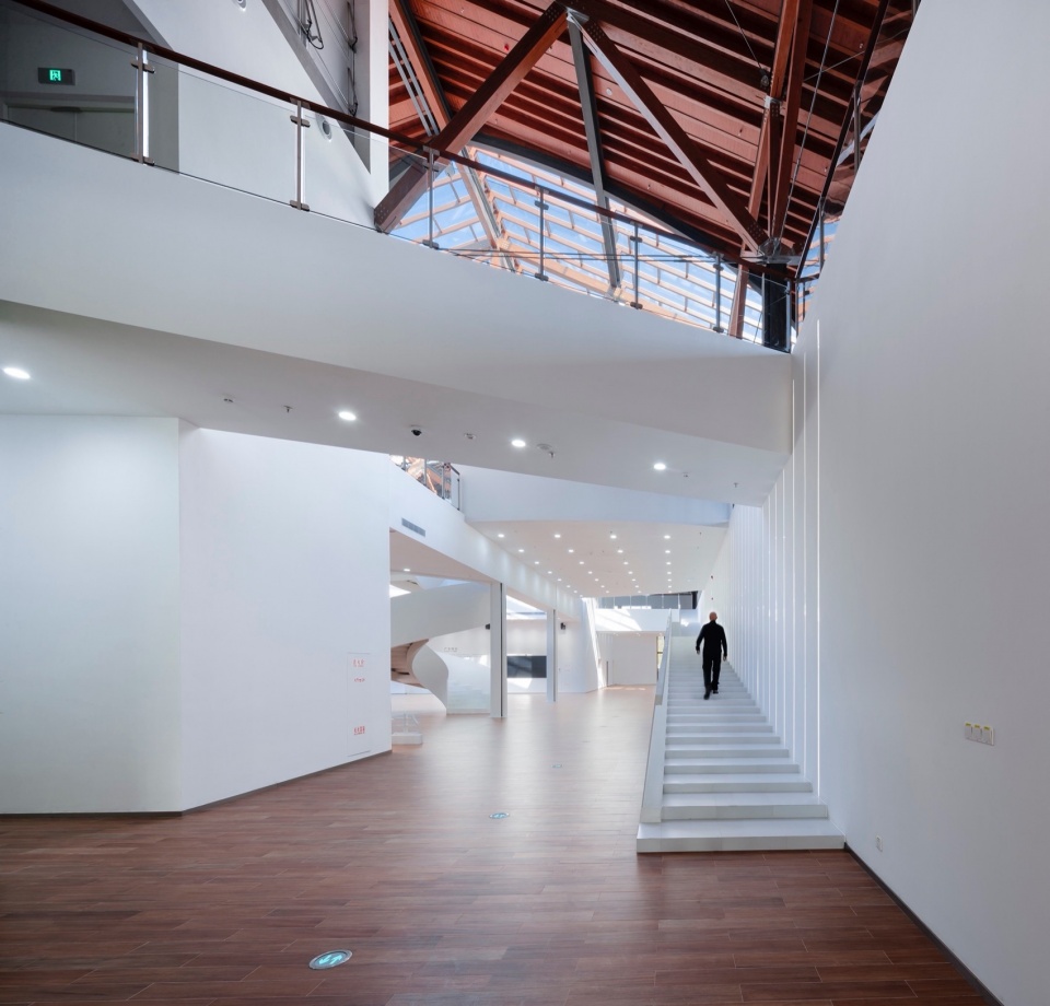 exhibition center of suzhou life and 9 town design studio for urban architecture health town by