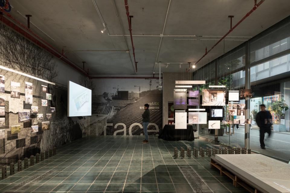 trace |opening of remix 10th anniversary exhibition