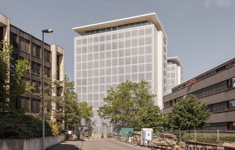 Helvetia保险巴塞尔总部园区，瑞士 / Herzog & de Meuron