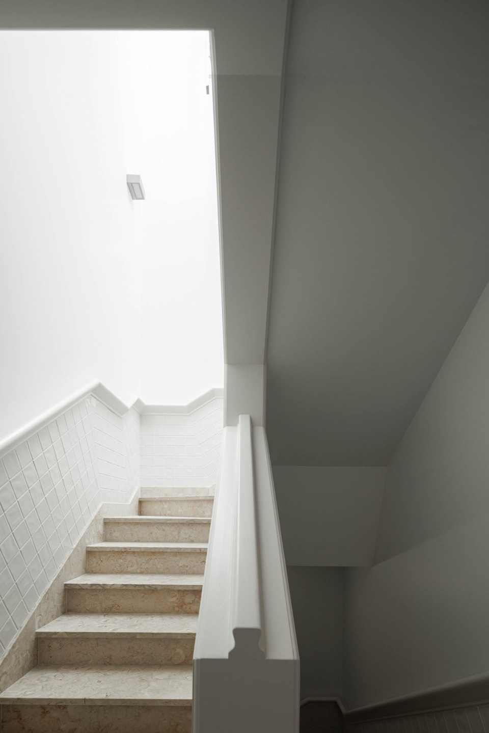 villa chiado by pedro carrilho arquitectos