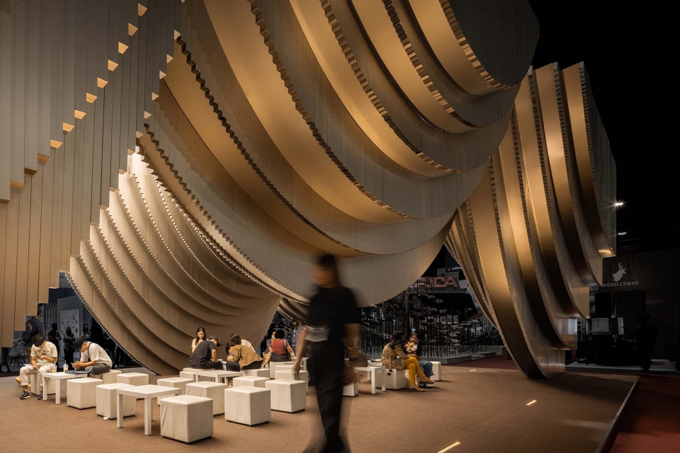 aluminum grotto and public ground by has design and research