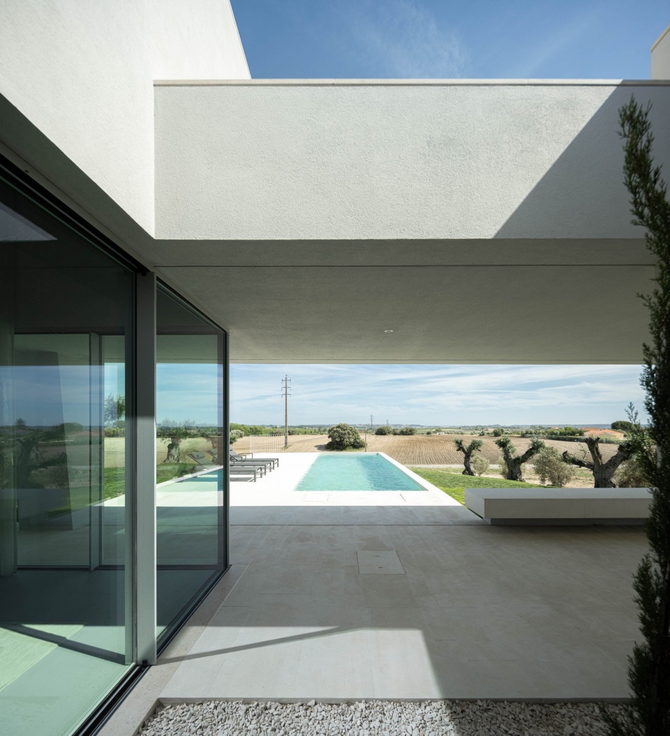 house in romeira by dp arquitectos