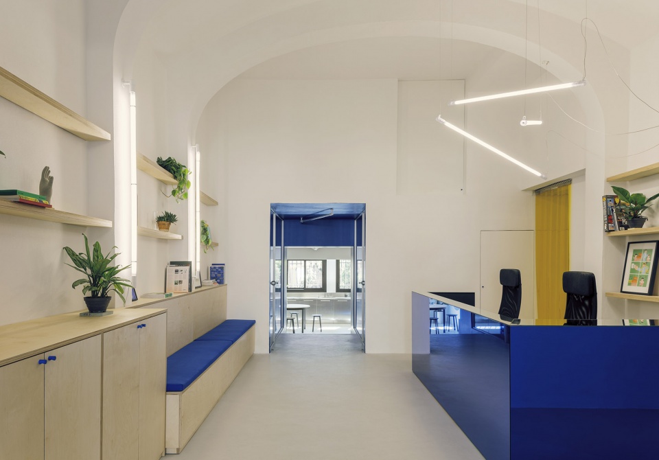 monogrids headquarters extension by afsa