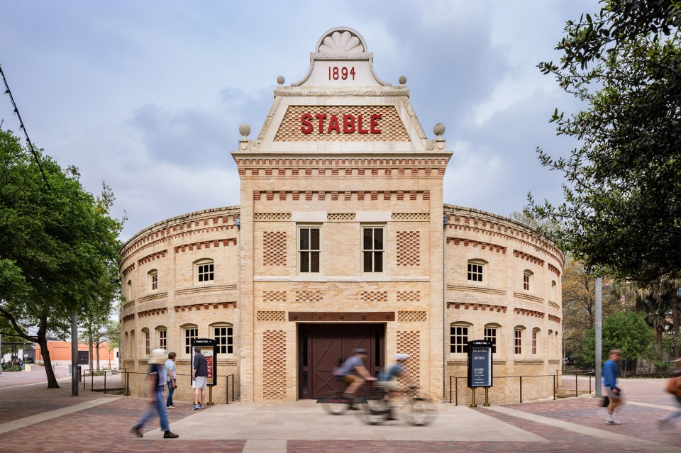 stable hall by clayton korte