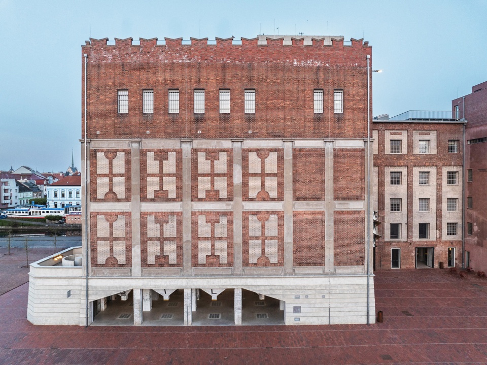 automatic mills grain silo conversion by proks prikryl architekti