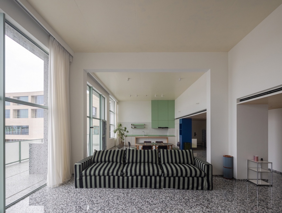 youyi bay community mi casa su casa club hotel and juanzong apartment by genarchitects