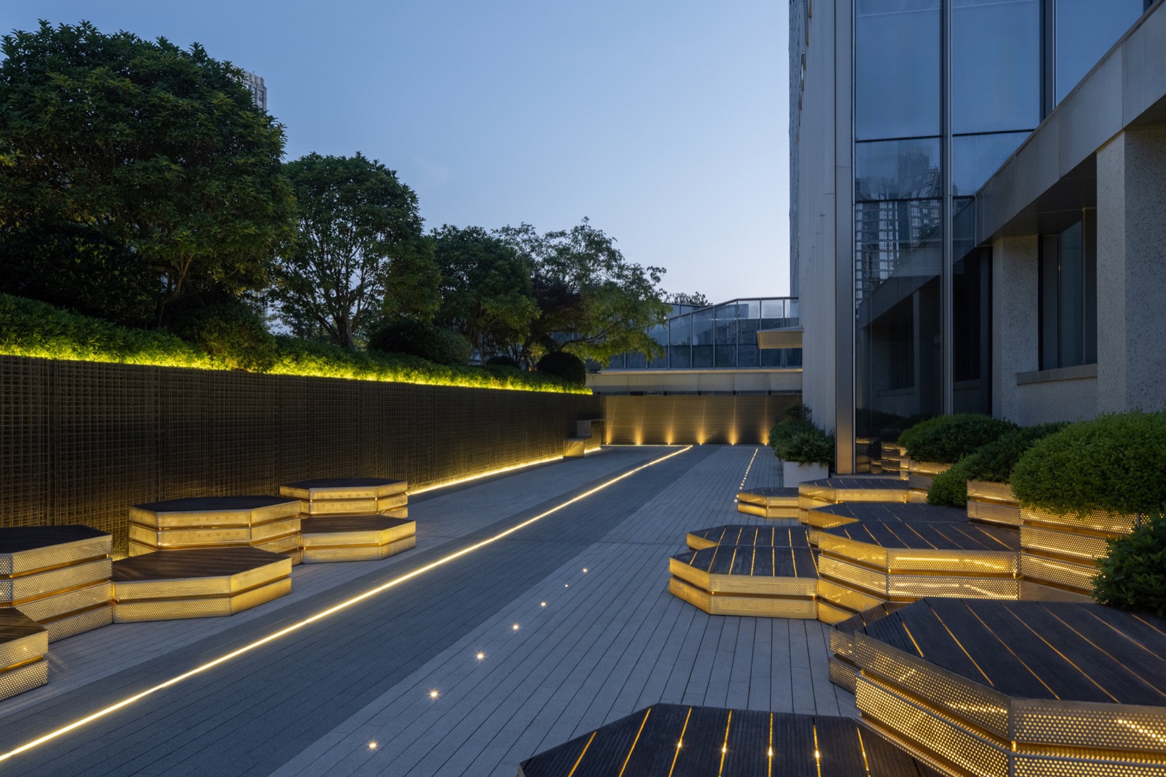 Ningbo · DAJIA Center by Li Shangyang from line+ studio - 谷德设计网