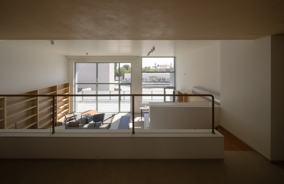 youyi bay community mi casa su casa club hotel and juanzong apartment by genarchitects