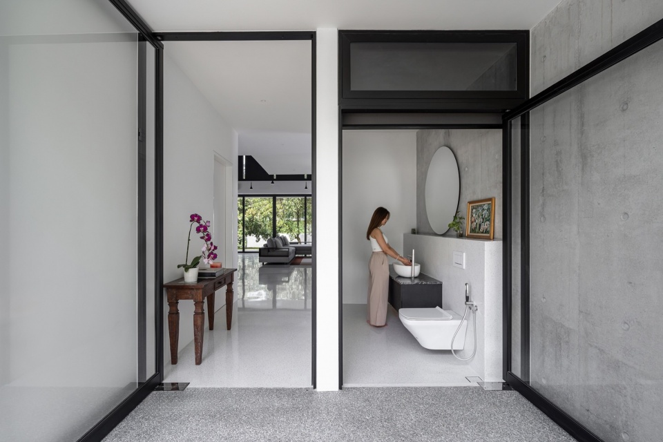 Tessera House by Fabian Tan Architect