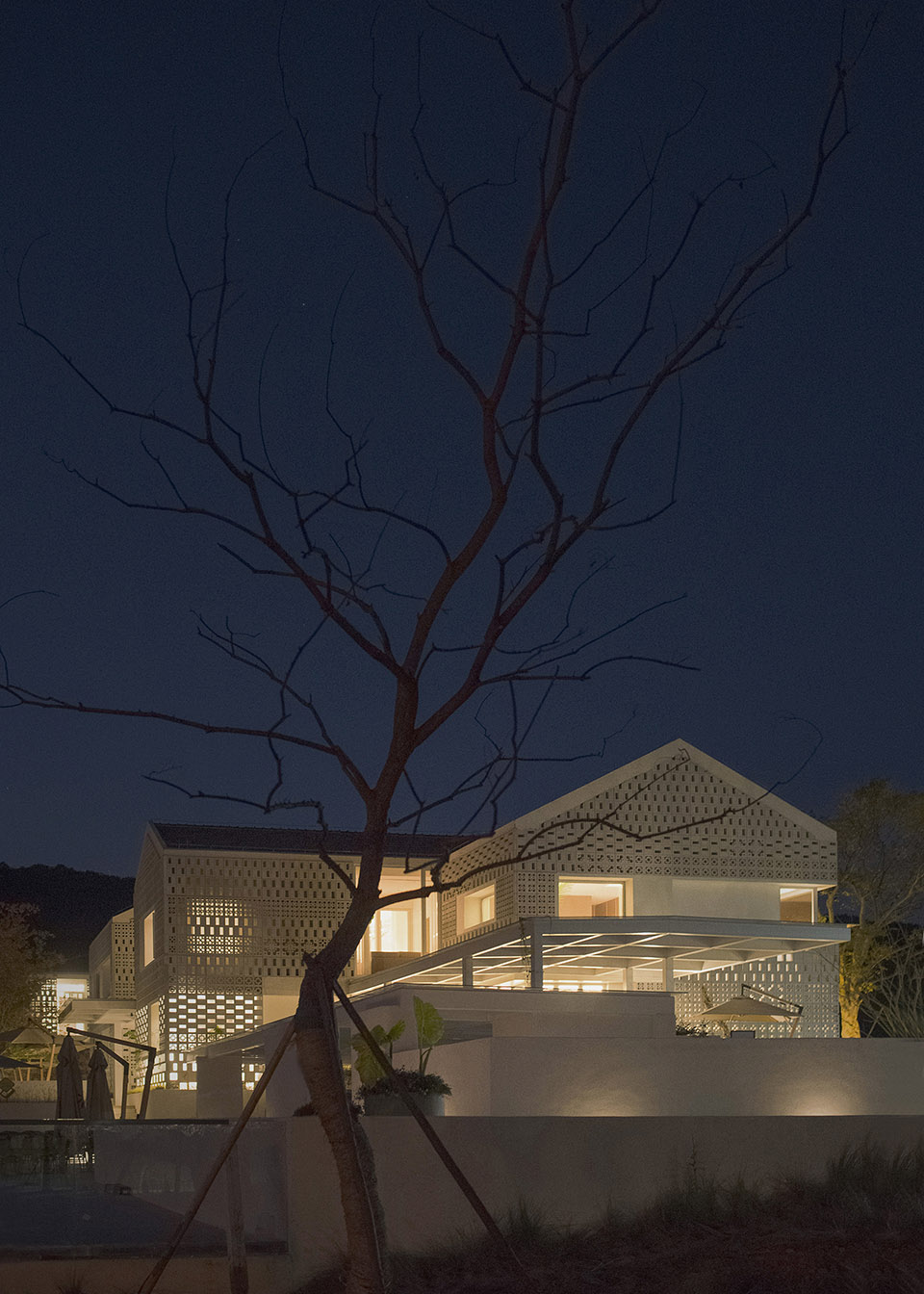 village restaurant by interior architecture studio studiohu njusaup