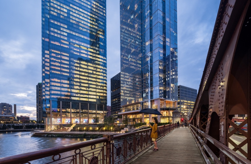 salesforce tower chicago by pelli clarke partners
