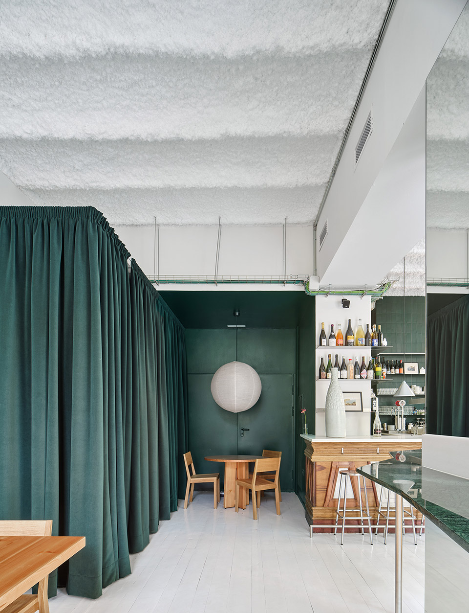tiberi bar by h3o architects