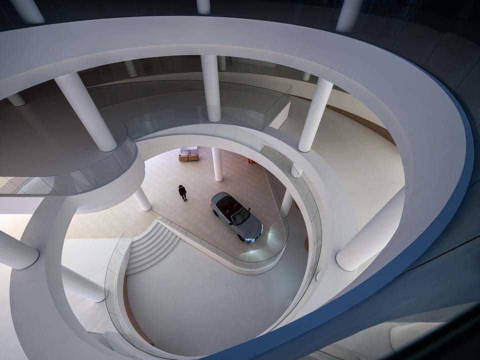 bmw foshan baochuang center by archihope uk ltd