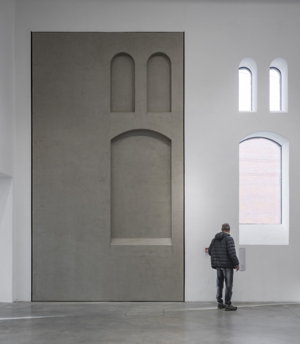 plato contemporary art gallery by kwk promes
