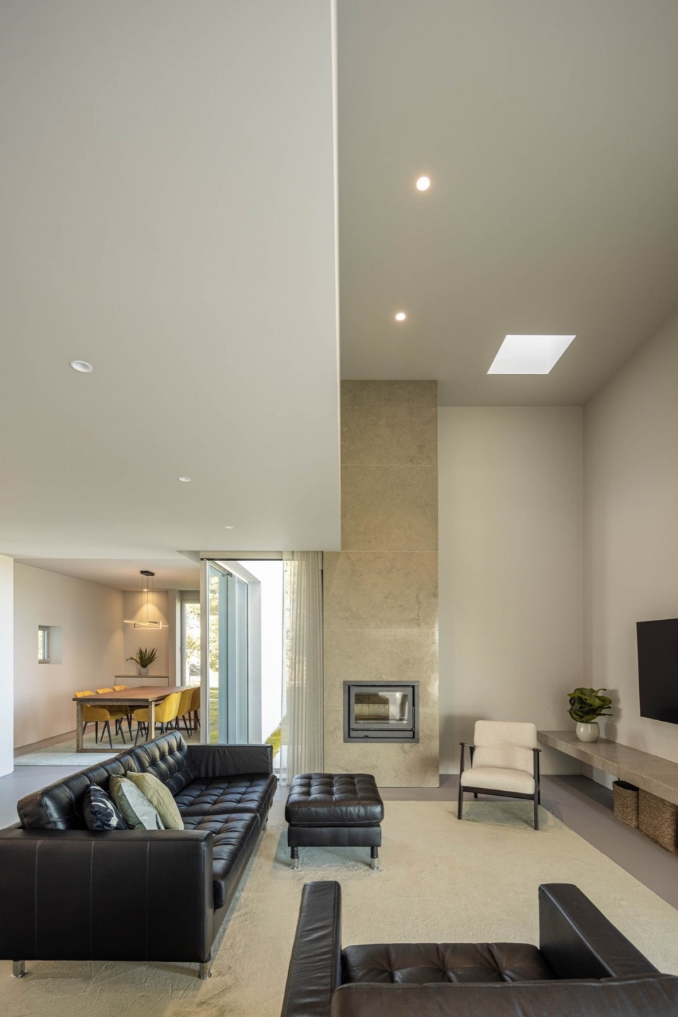 house in romeira by dp arquitectos