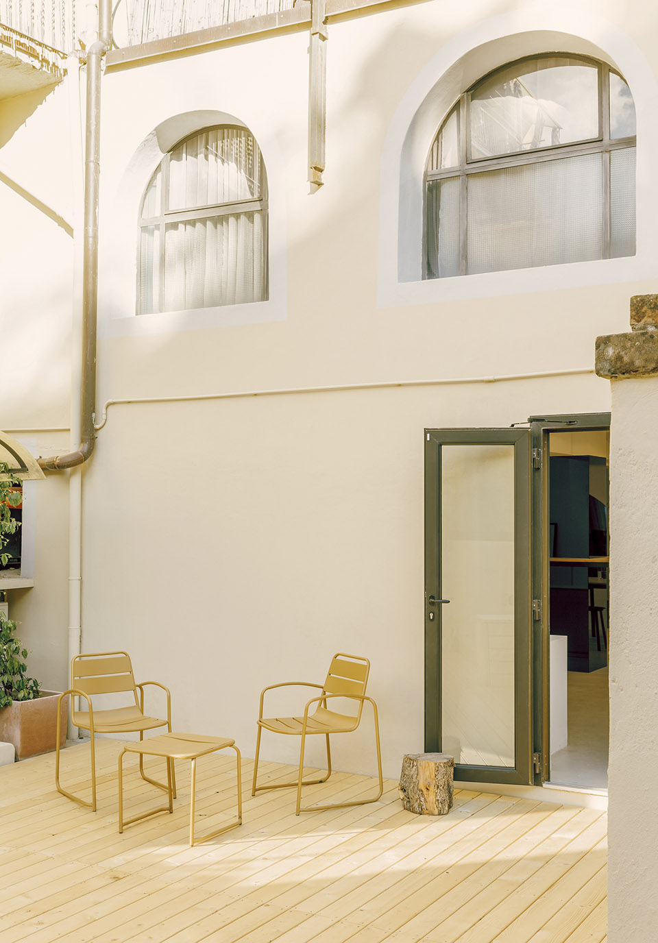 monogrids headquarters extension by afsa