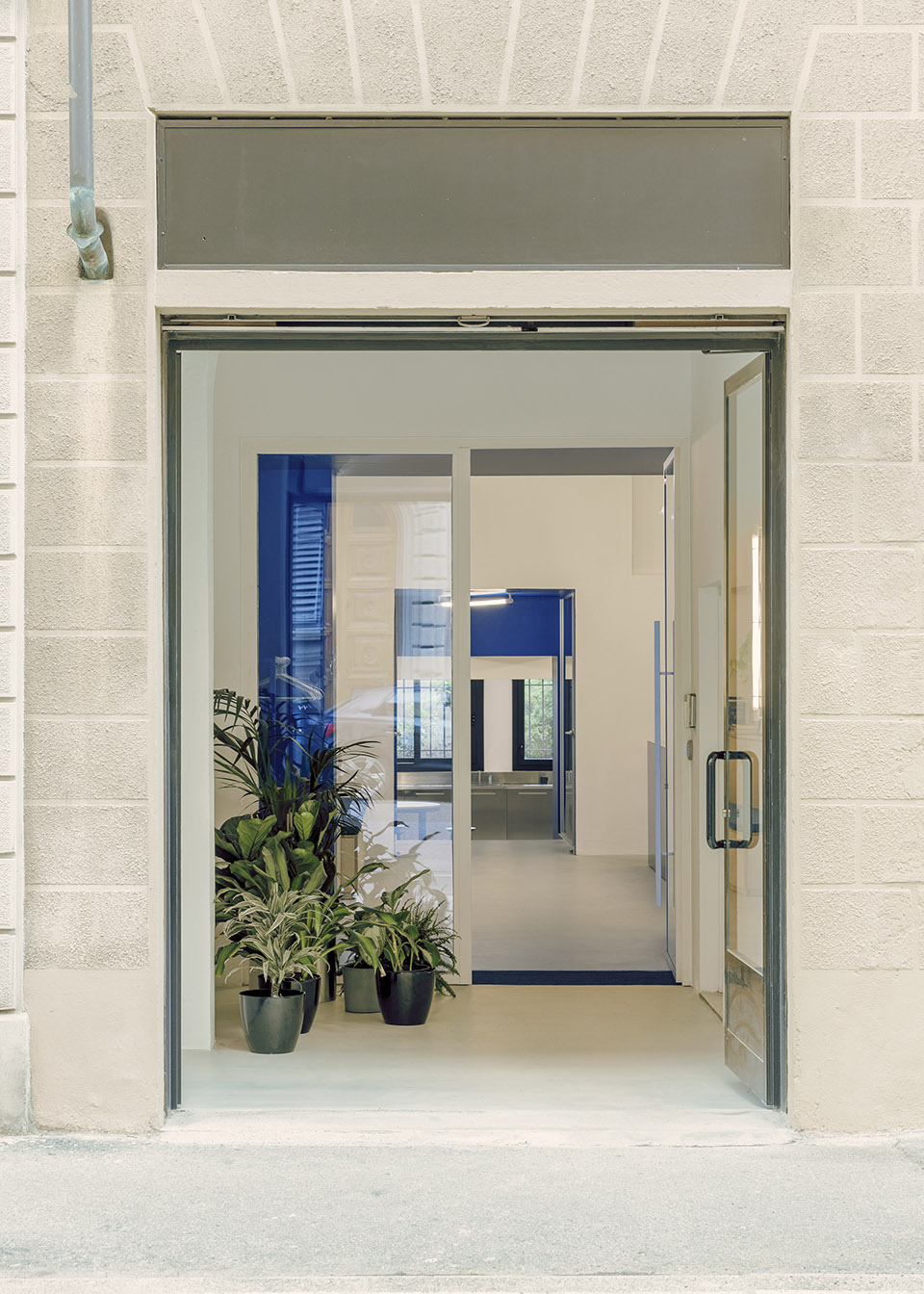 monogrids headquarters extension by afsa