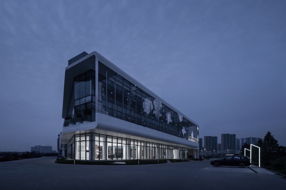 bmw foshan baochuang center by archihope uk ltd