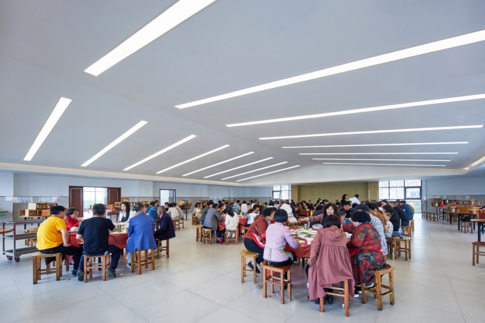 喜宴中心室内,Interior of the banquet © Mlee