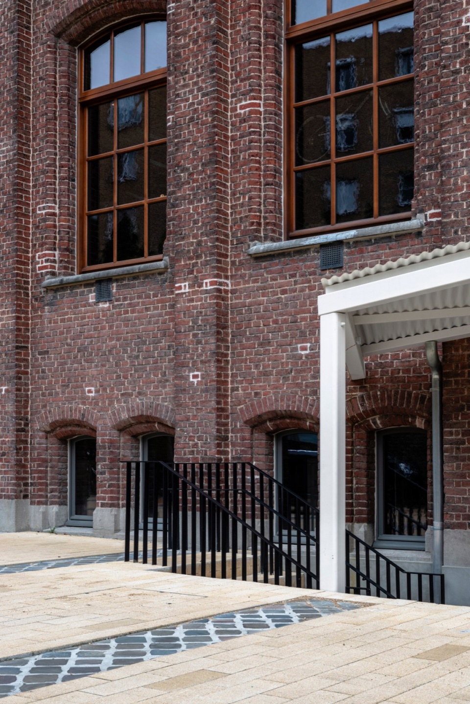 cycling museum renovation by callebaut architecten