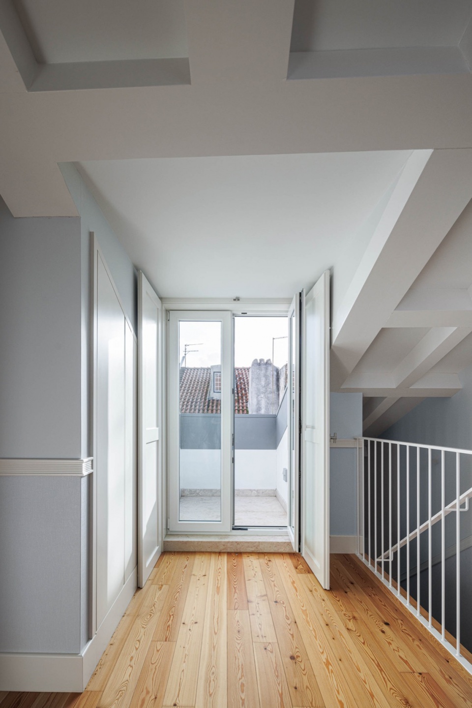 villa chiado by pedro carrilho arquitectos