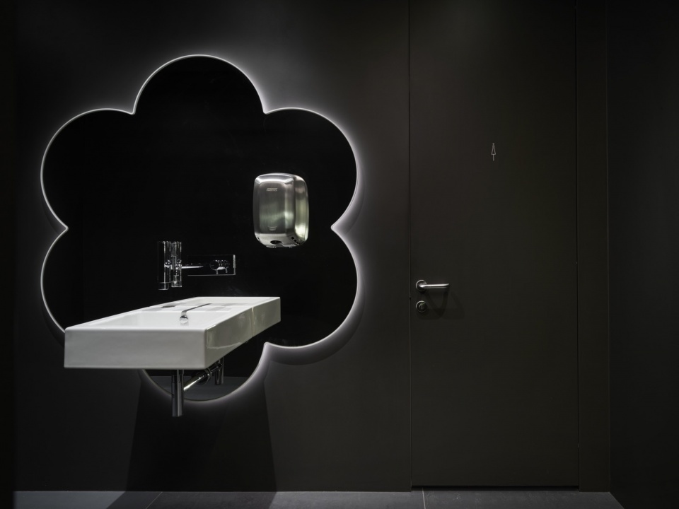 The Sidera by tissellistudioarchitetti