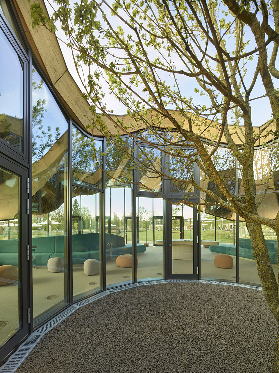 hybrid flax pavilion by intcdc of university of stuttgart