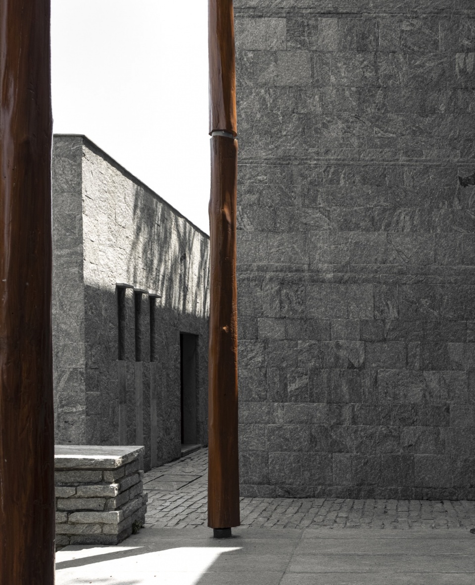 one tree hill by samira rathod design atelier