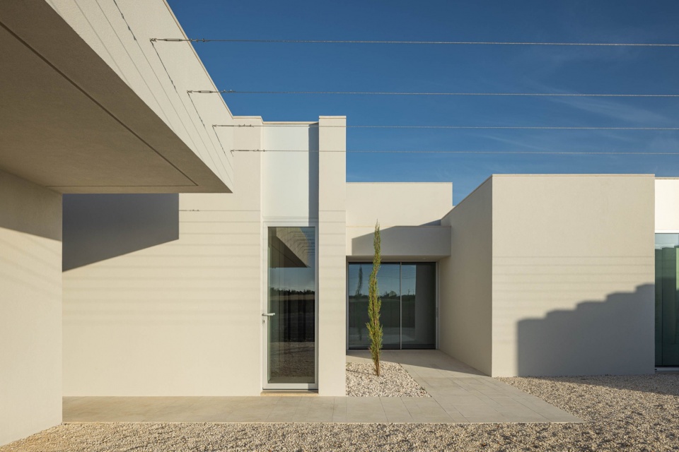 house in romeira by dp arquitectos