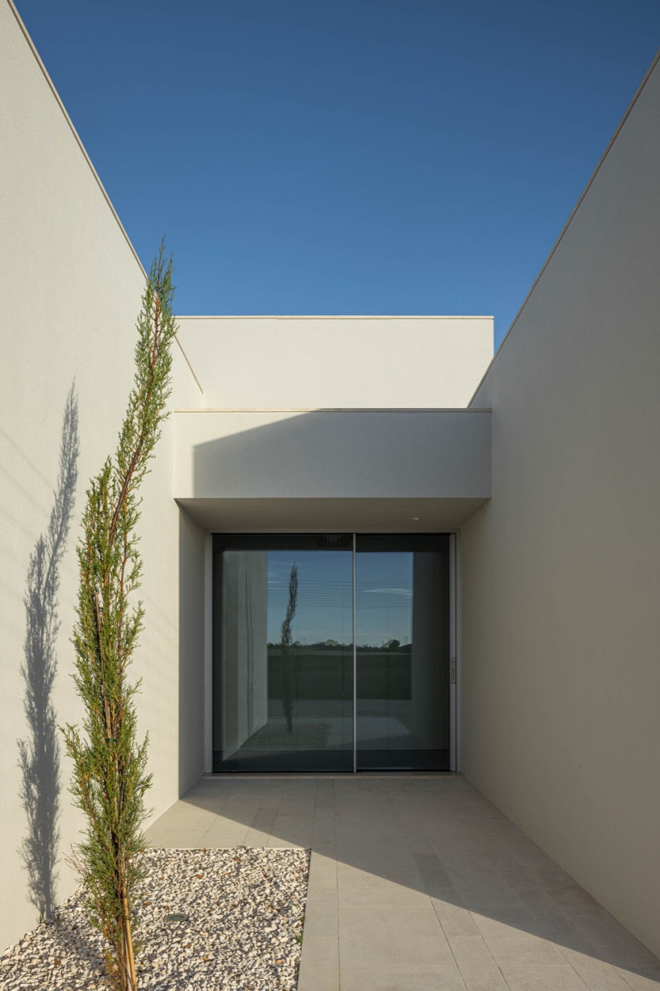 house in romeira by dp arquitectos
