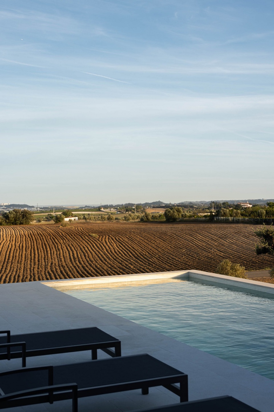 house in romeira by dp arquitectos