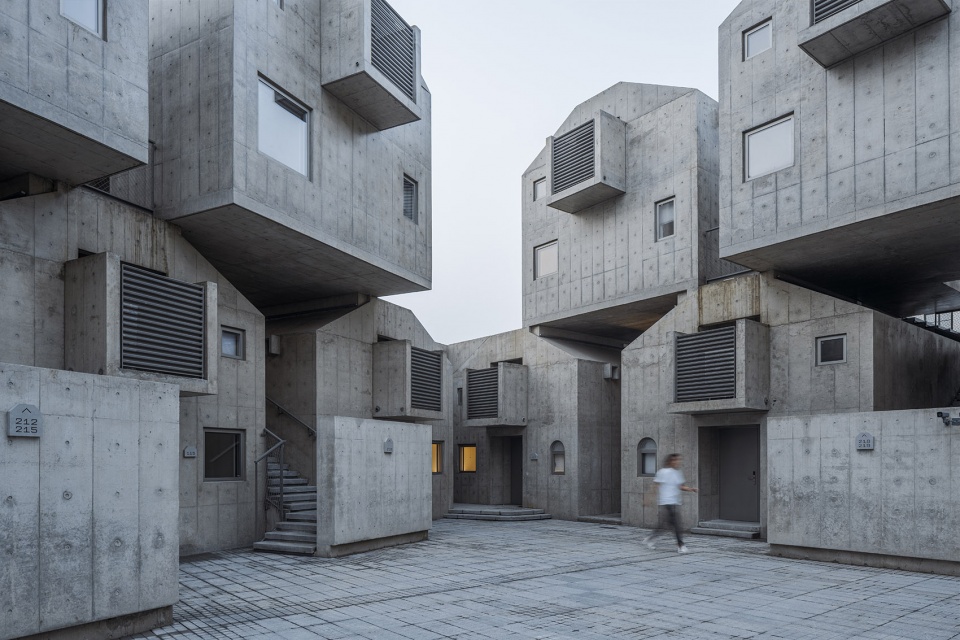 the kennels by atelier gom