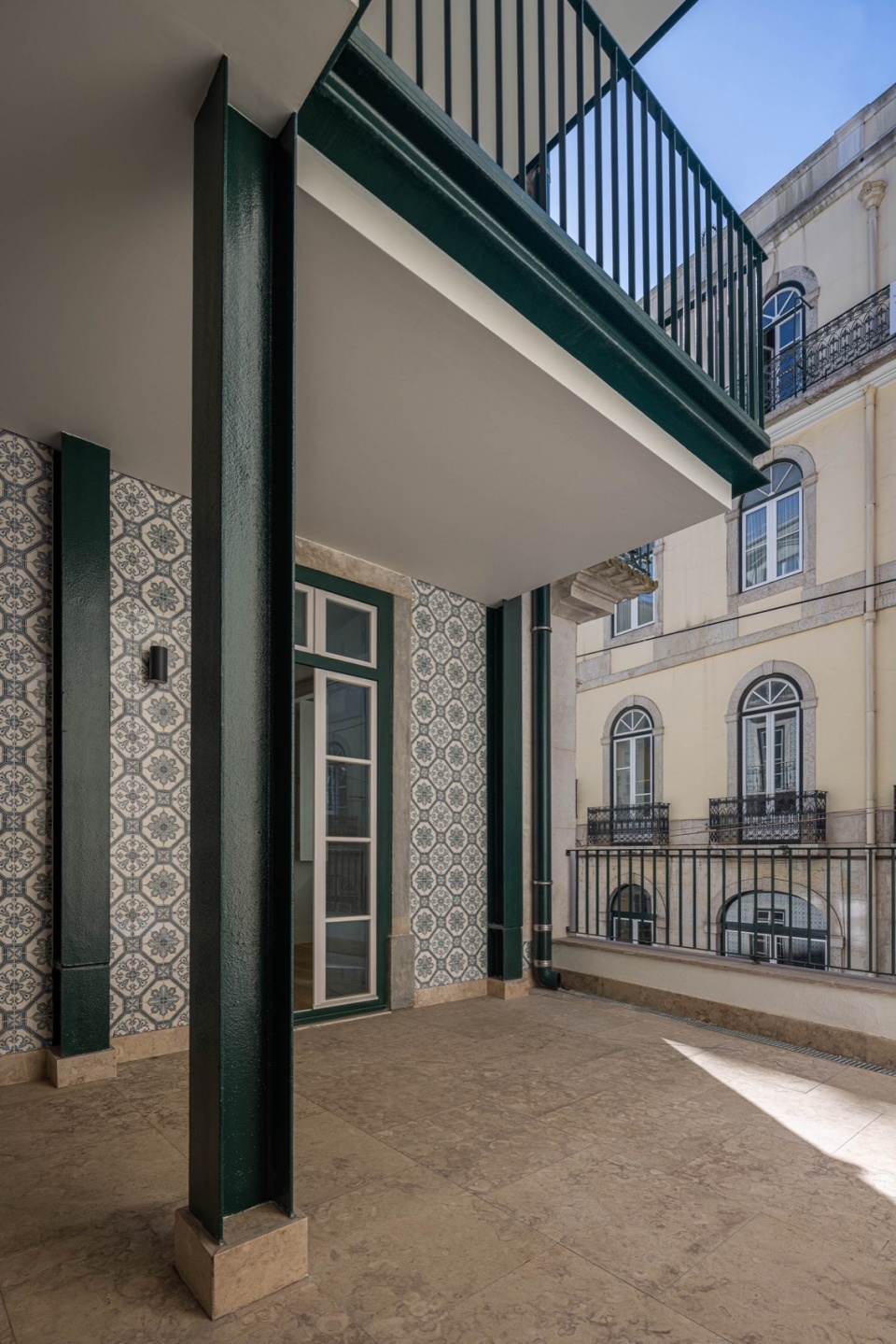 victor cordon multi family housing by fragmentos