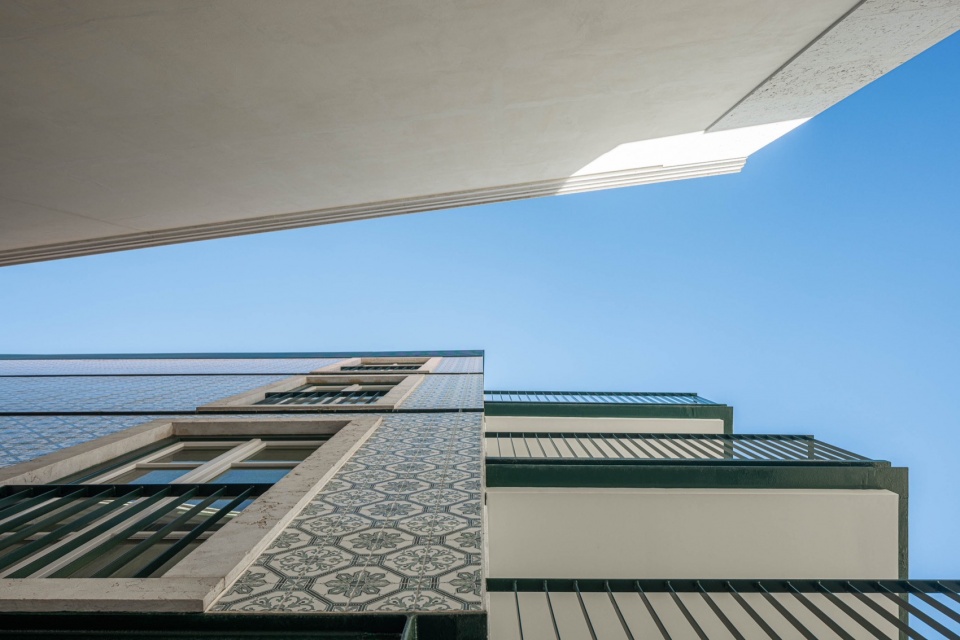 victor cordon multi family housing by fragmentos