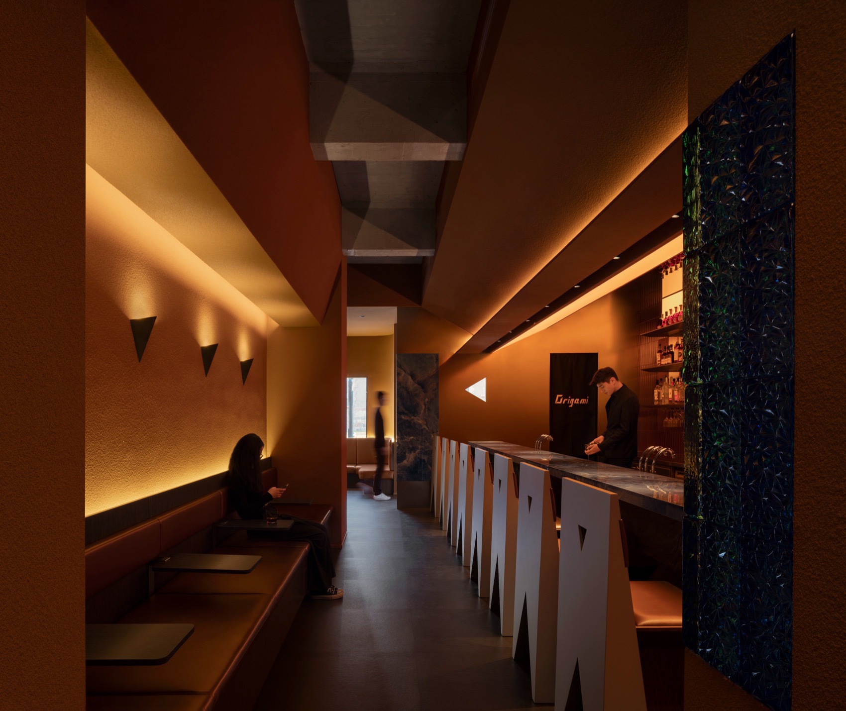 Origami Bar by Tens Atelier - 谷德设计网