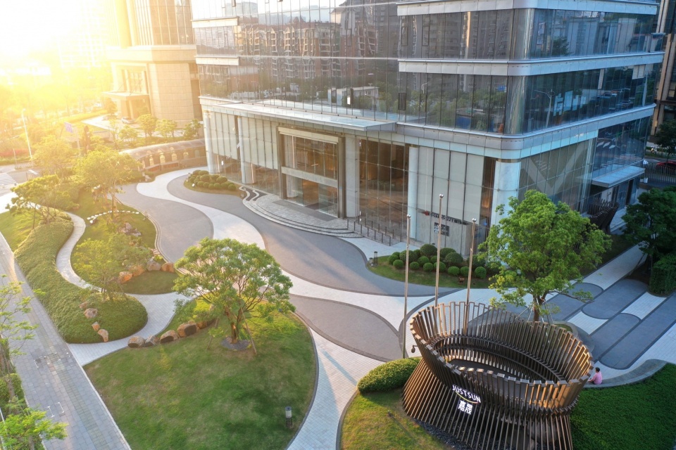 Xiamen Justsun Headquarters Building Landscape by Natural
