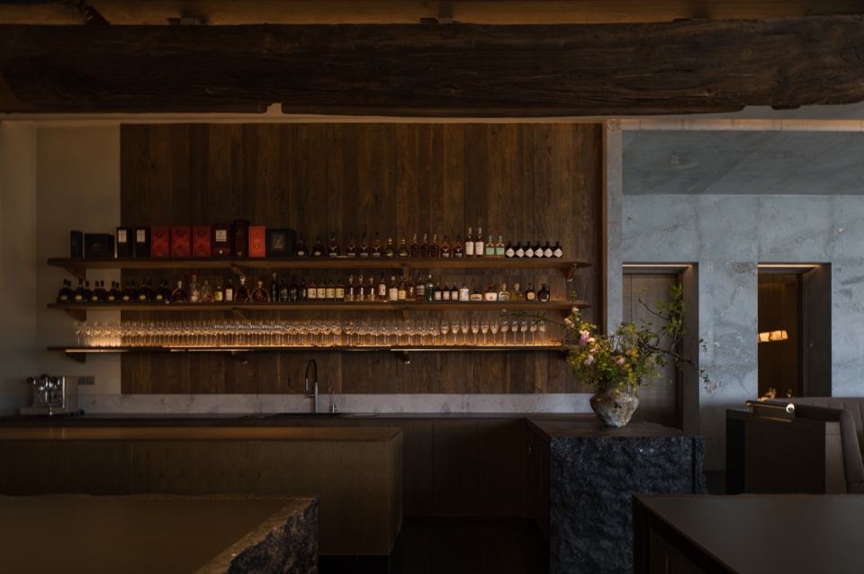 吧台counter affinite restaurant by a ardon