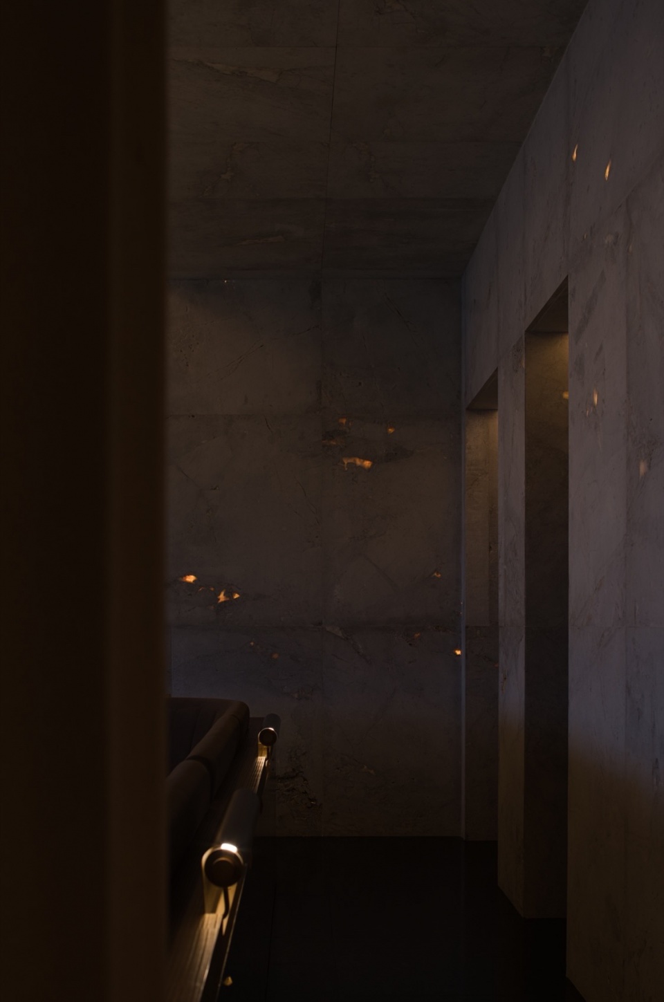 透光的墙面Luminous wall1 affinite restaurant by a ardon