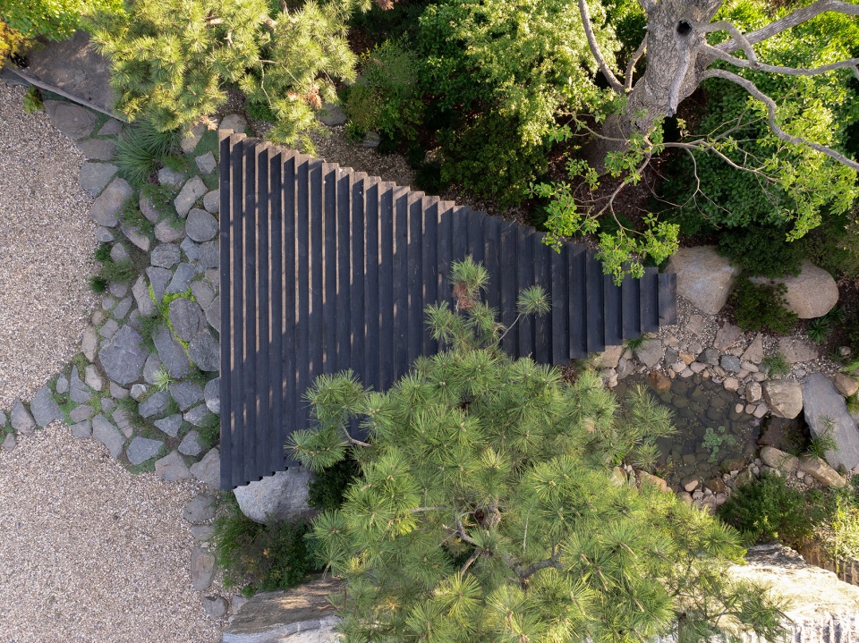 3 to 1 pavilion by temp